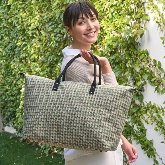 New Lulu Dharma Weekender Travel Crossbody Bag Green/Brown Houndstooth NWT - Picture 3 of 9